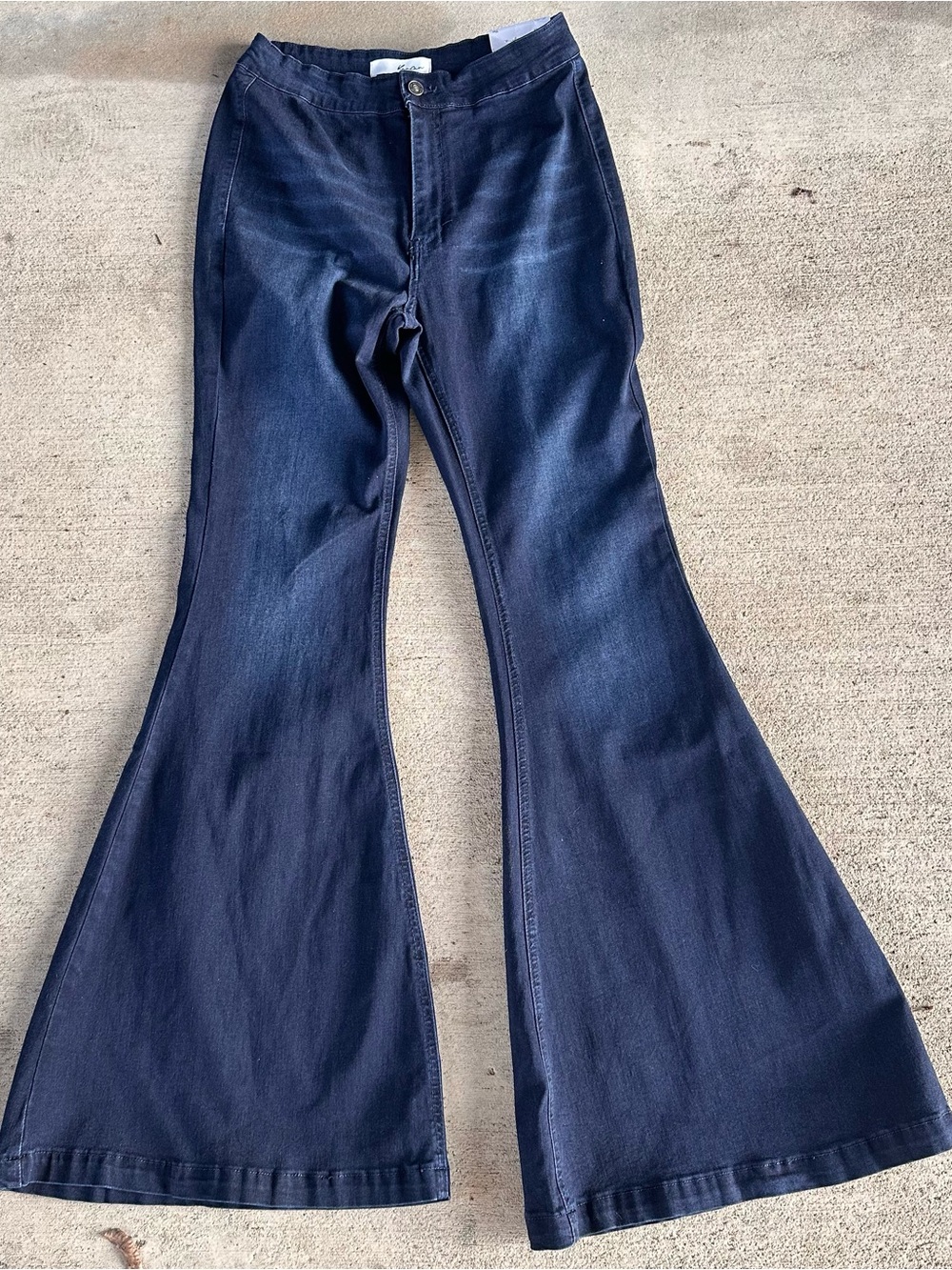 New With Tags Kancan Flare Jeans Size 13/30